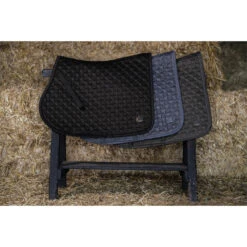 2022 Eskadron Glitter Mesh Saddle Cloth 218673502 - Dove Blue -Weatherbeeta Shop 5685 esk 0222 kam 218673 502 xxx.700x700