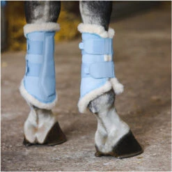 2023 Eskadron Cotton Compact Saddle Pad & Softslate Evo-Wool Brushing Boots Bundle 222087555087 - Light Blue Colour Light Blue 7 2023 Eskadron Cotton Compact Saddle Pad & Softslate Evo-Wool Brushing Boots Bundle 222087555087 - Light Blue Colour Light Blue -Weatherbeeta Shop 6329 6098 202320Eskadron20Softslate20Evo Wool20Brushing20Boots2055508720 20Light20Blue.2000x2000.700x700